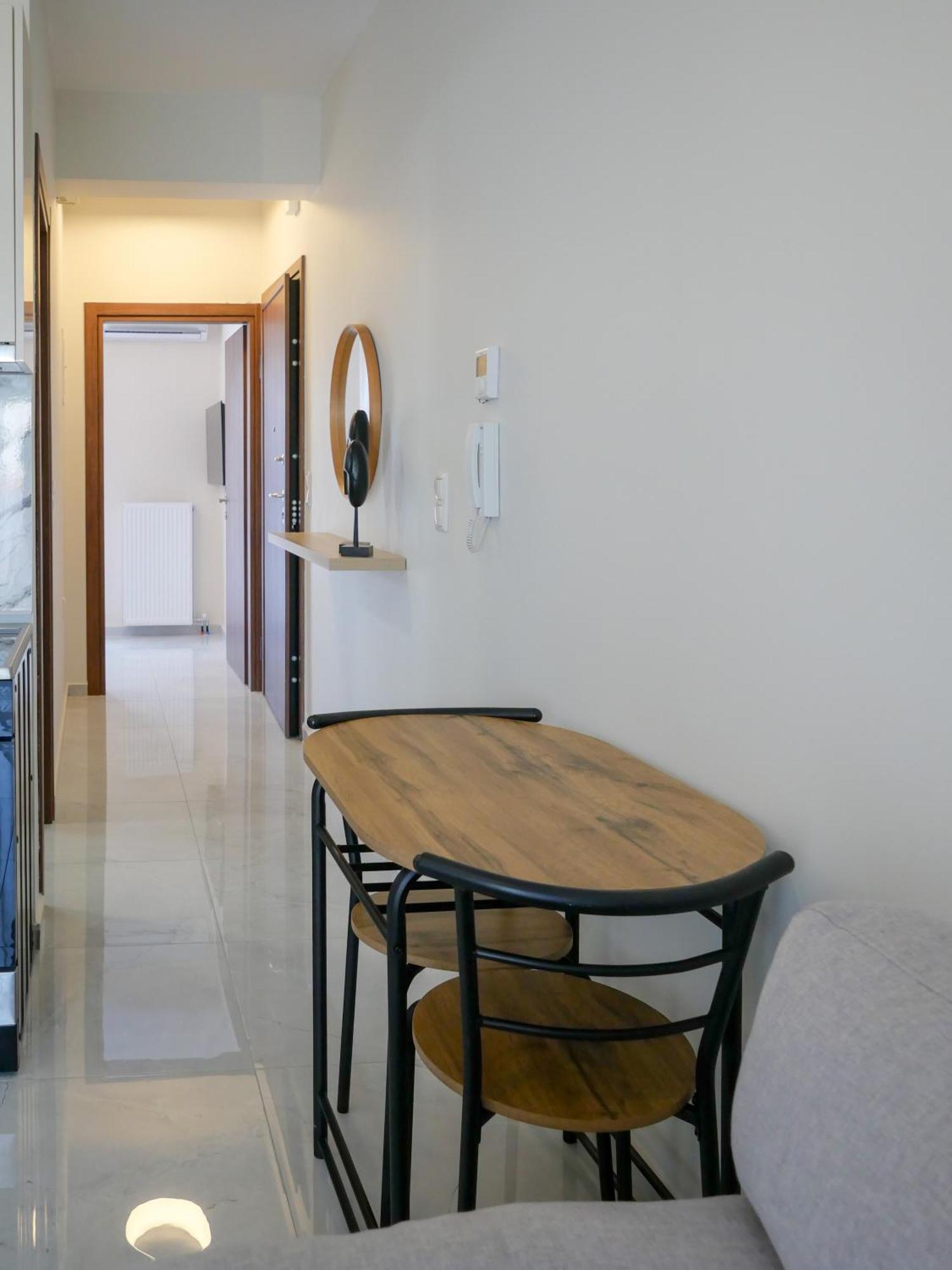 Deluxe Apartment Trikala  Luaran gambar